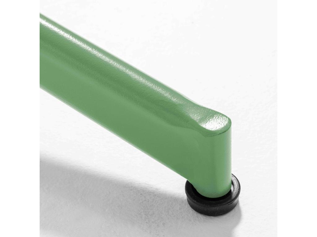 Vertchez round table and 2 green metal garden chairs